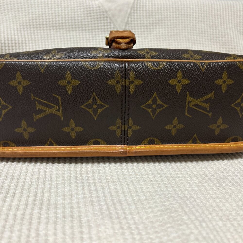 Authentic 2000 Louis Vuitton Monogram Sologne - image 5